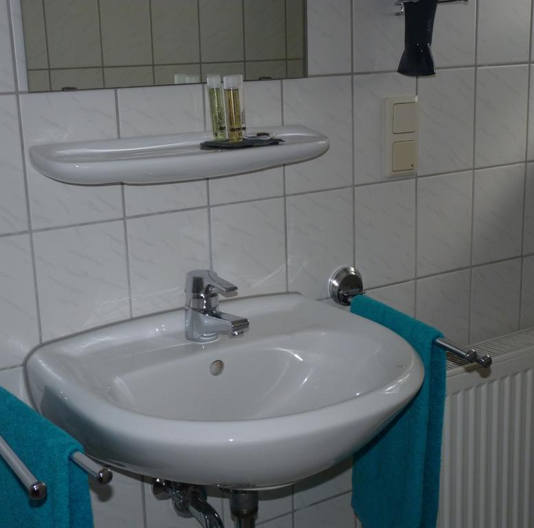 Gaestehaus Bacchus Wachenheim an der Weinstraße Buitenkant foto
